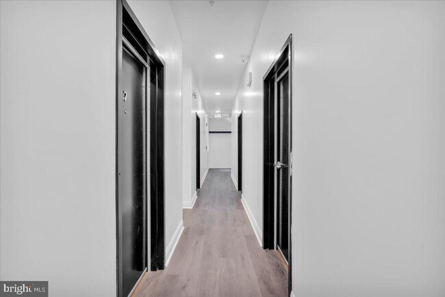 Foto del edificio - 1406-10 Fairmount Ave