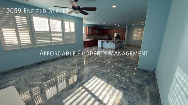 Foto del edificio - 3059 Enfield St