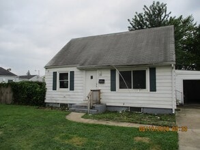 Building Photo - 109 N Gladstone St