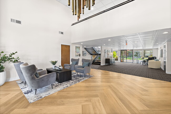 Foto del edificio - The Laurel at Mountain View (55+)