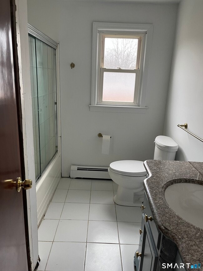 Building Photo - 341 Truman St