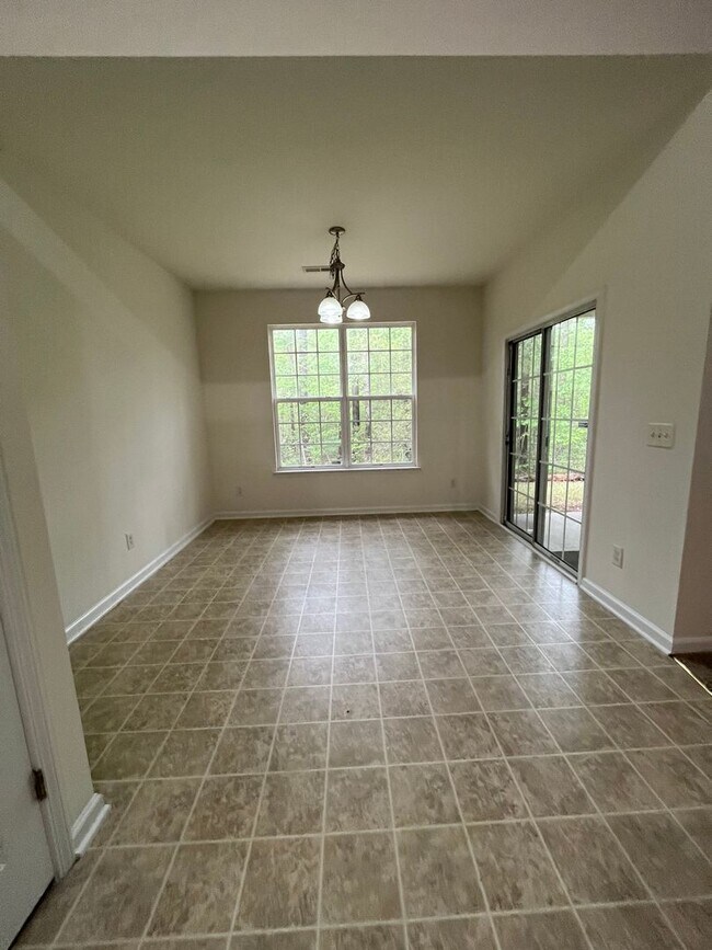 Foto del edificio - Gorgeous, Spacious Home In University Park!