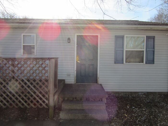 Primary Photo - 2 Bedroom Duplex on North Side