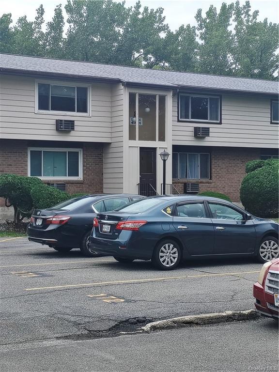Primary Photo - 804 Parr Meadow Dr
