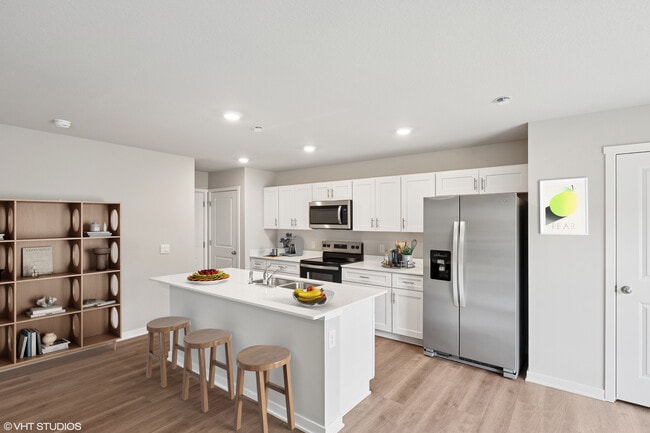 Building Photo - 356 Ember Dr