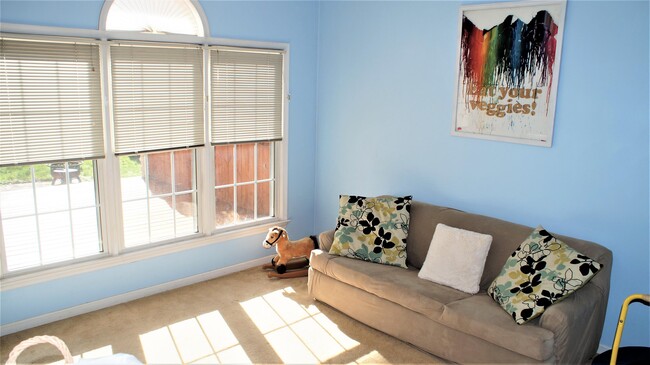 Foto del edificio - 1013 Still Meadow Ct