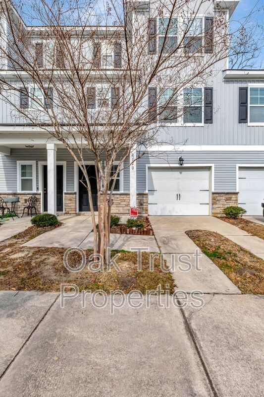 Foto del edificio - 4120 Rigsby Ln