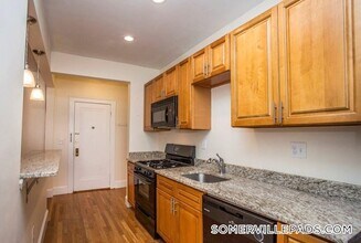 Building Photo - 136 Highland Ave