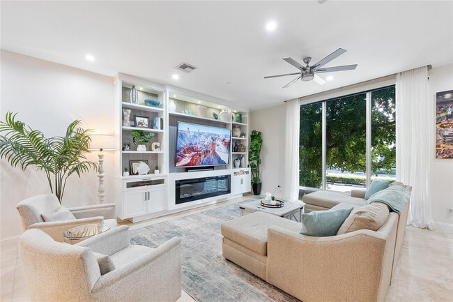 Foto del edificio - 3266 NE 15th St