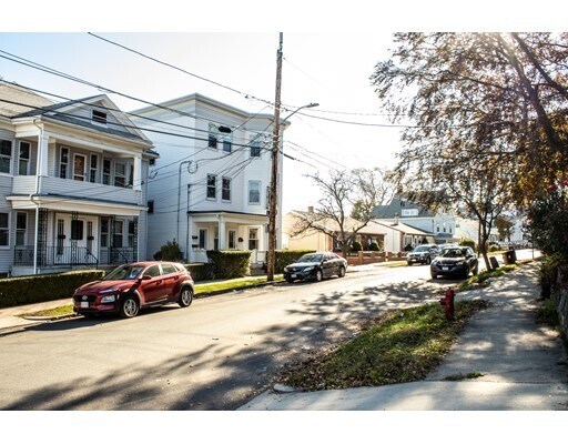 Foto del edificio - 47 Florence Ave