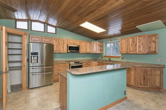 Building Photo - 3565 Rte 66