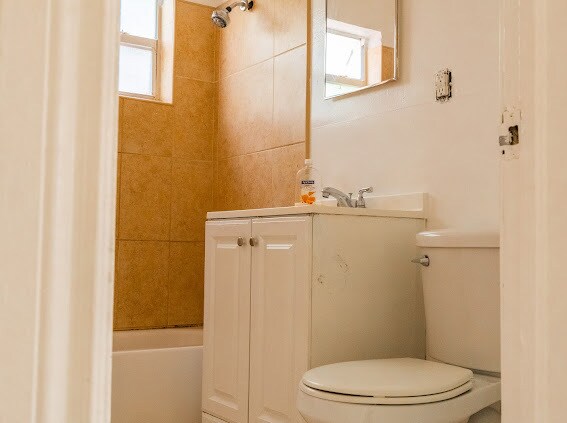 Foto del edificio - 2512 NW 9th Ct