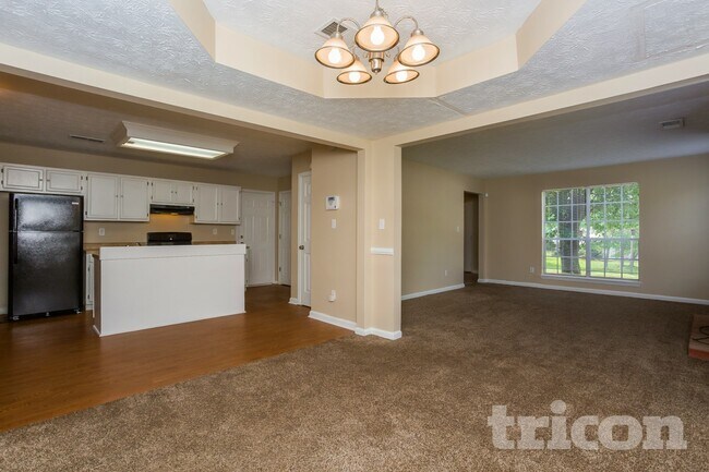 Building Photo - 2950 Patty Hollow