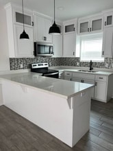 Building Photo - 1507 Playa Dr