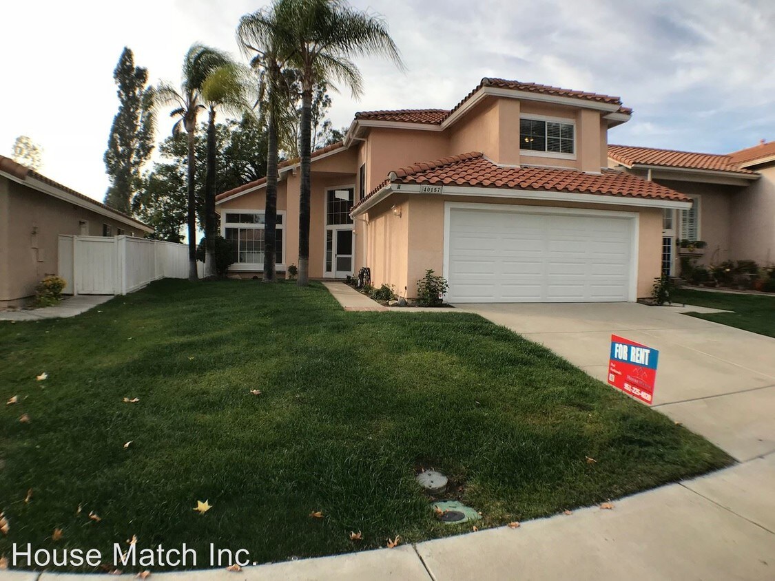 Primary Photo - 4 br, 3 bath House - 40157 Starling Street