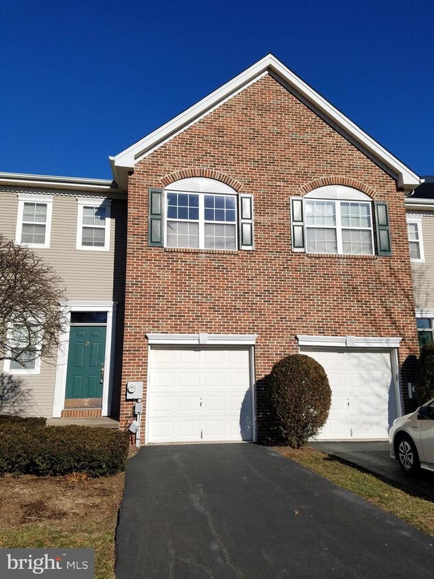 Foto principal - 24 Heritage Hills Dr