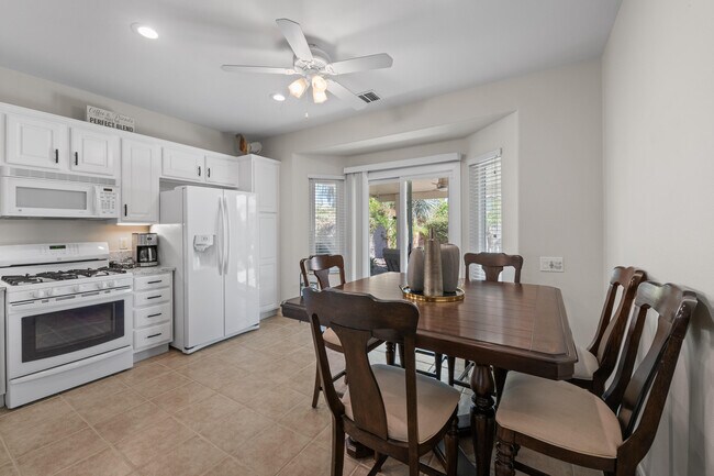 Building Photo - 78680 Postbridge Cir