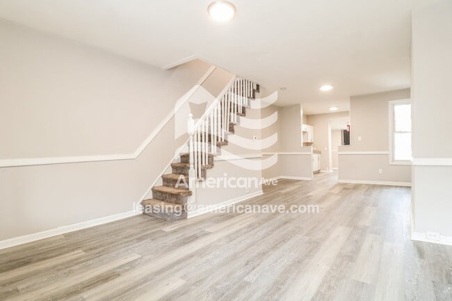 Building Photo - 6139 Algard St