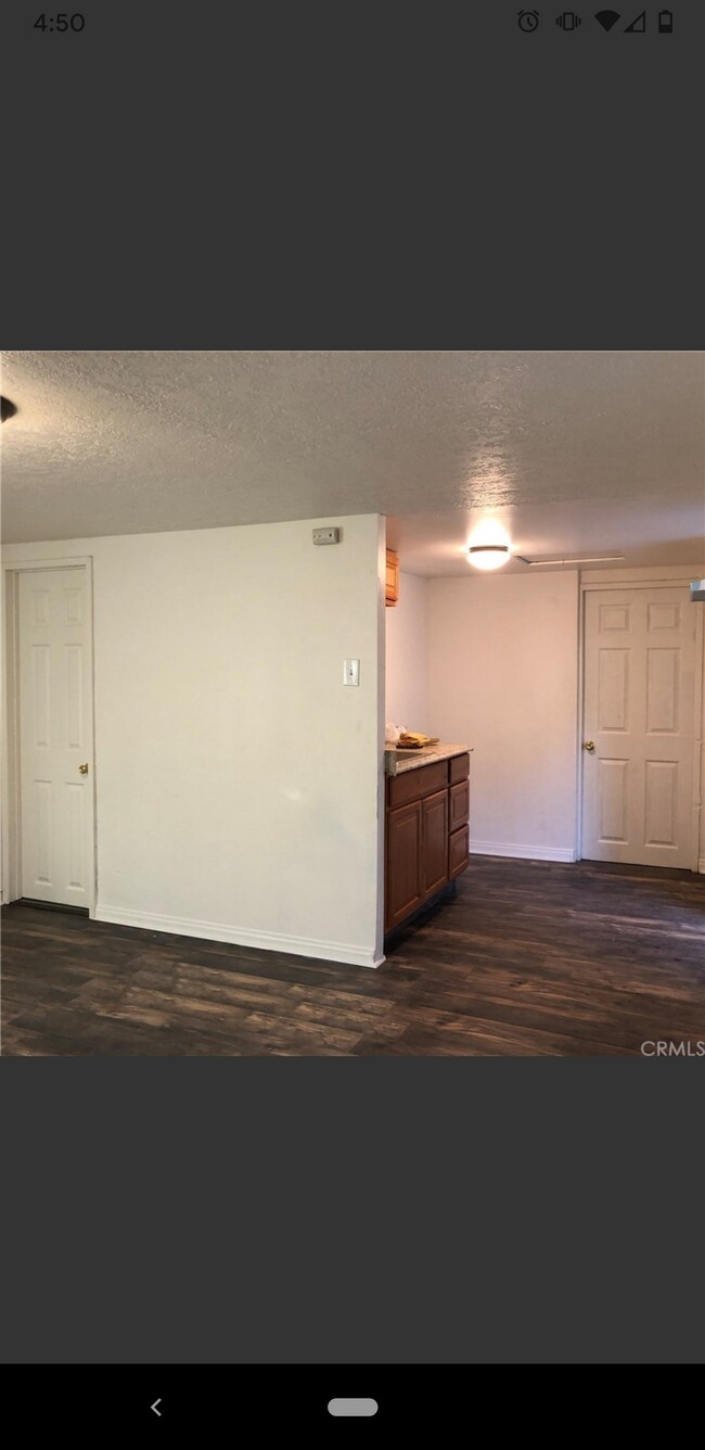 Building Photo - 6211 Canobie Ave