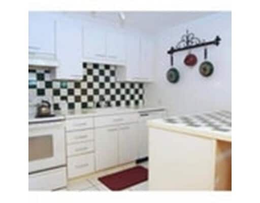 Building Photo - 343 Commonwealth Avenue