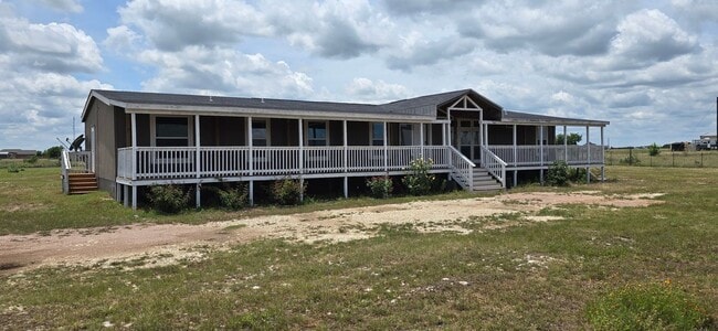 Building Photo - 148 Sunview Dr