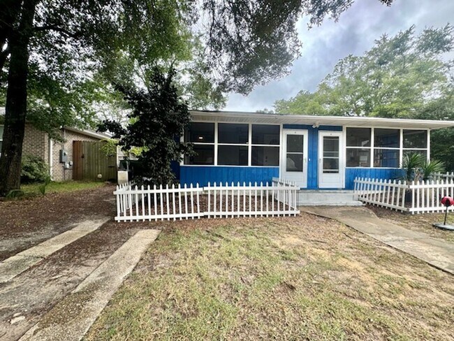 Foto del edificio - 324 Lincoln Ave