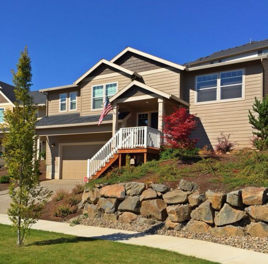 Foto principal - CLEAN AND QUIET 3bd/2ba West Salem Home - ...