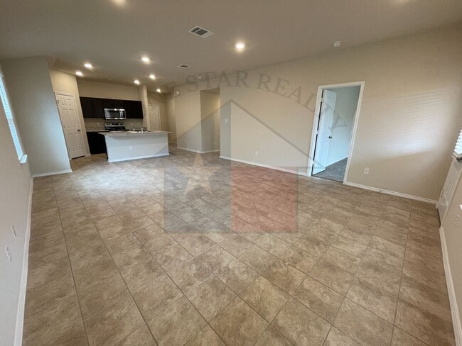 Building Photo - 9601 Murandy Dr