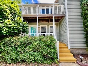 Building Photo - 3742 Pendleton Ave
