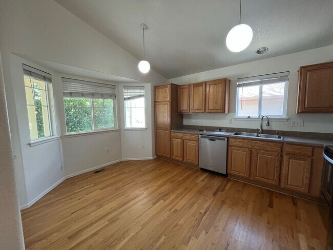 Foto del edificio - Wonderful Home in Evans