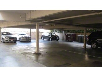 Covered Parking - 521 Glenwood Rd