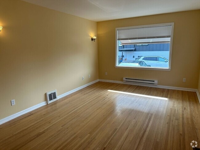 Building Photo - 7735 15th Ave NW