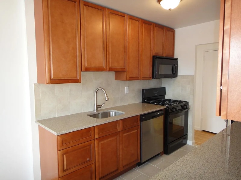 Building Photo - 119 Fisher Ave