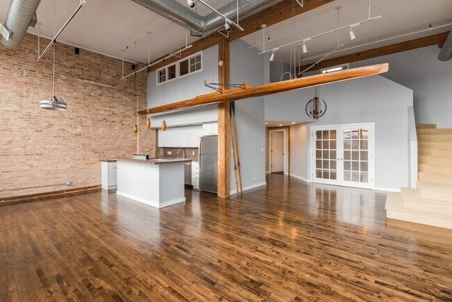 Foto del edificio - 2650 W Belden Ave