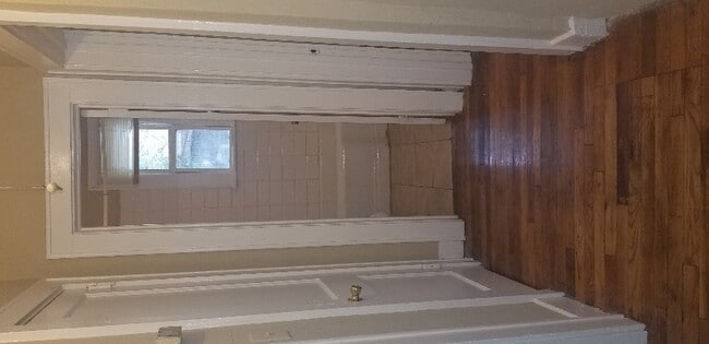 Building Photo - 2932 Alabama Dr