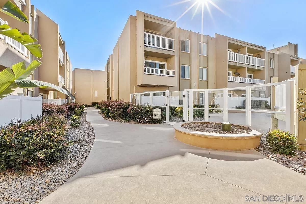 3030 Suncrest Dr Unit 120, San Diego, CA 92116 Condo for Rent in San