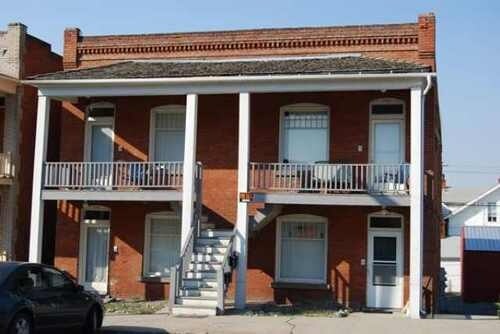 Primary Photo - 717-723 S Wyoming St