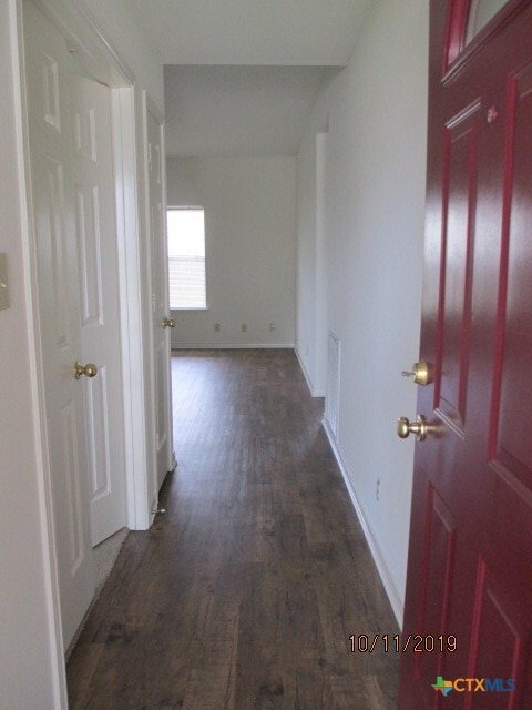 Building Photo - 108 Gemini Ct