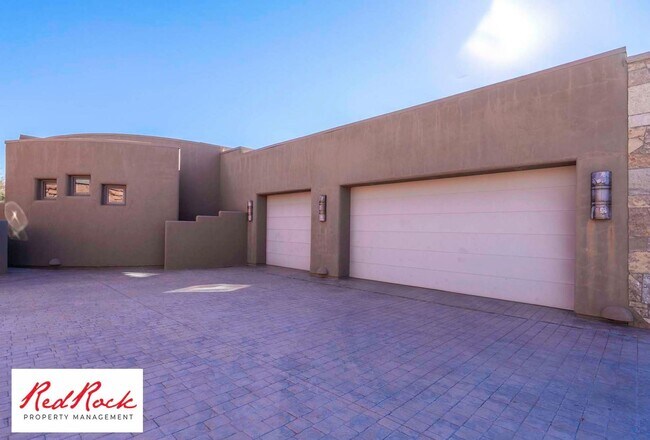 Foto del edificio - Incredible 4 Bedroom, 4 Bathroom FULLY FURNISHED Property in The Cliffs with a Private Pool! 18 M...