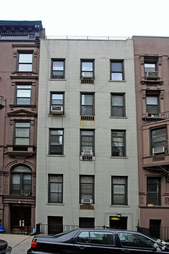 Foto del edificio - 128 W 71st St