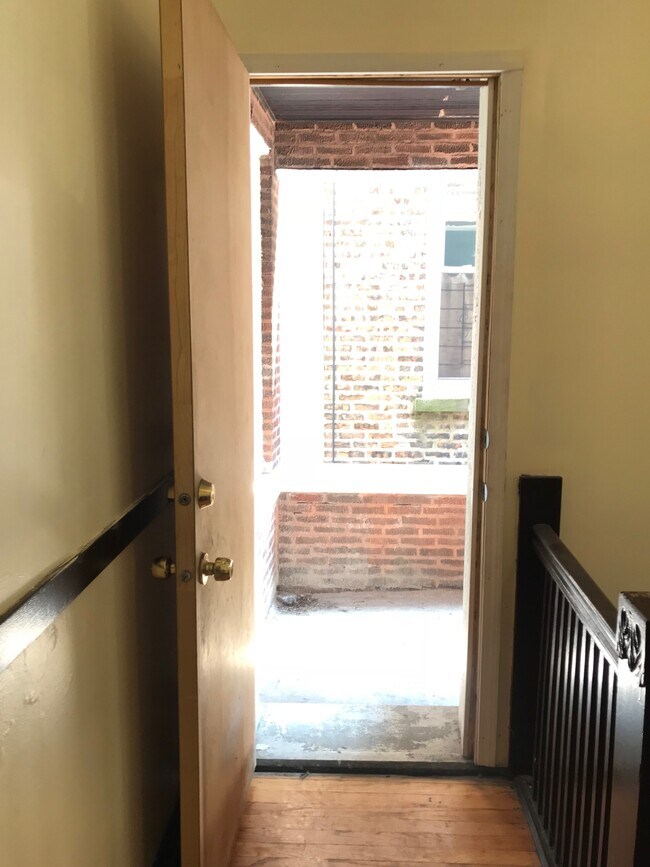 Foto del edificio - 7553 S Evans Ave