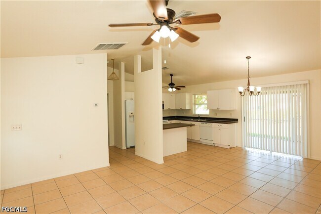 Foto del edificio - 1834 NW 6th Ave