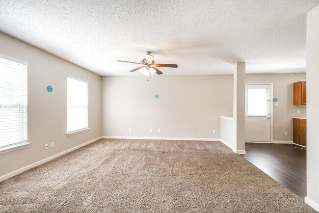 Building Photo - 12644 Endurance Dr