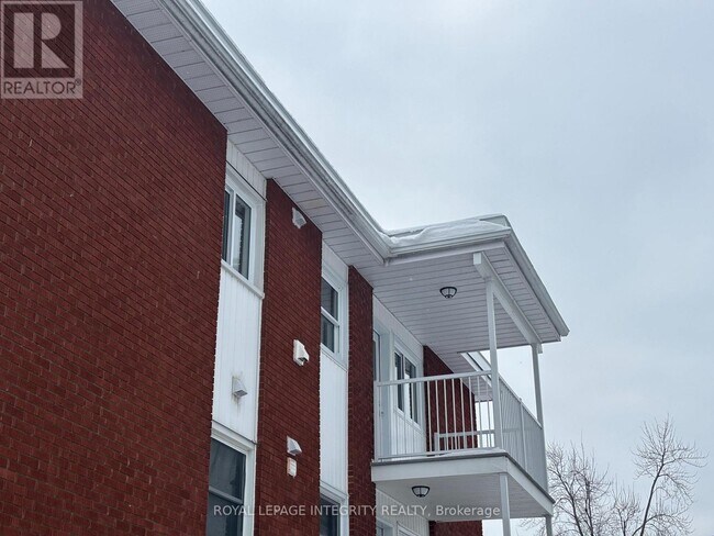 Photo du bâtiment - 2411 Pagé Rd