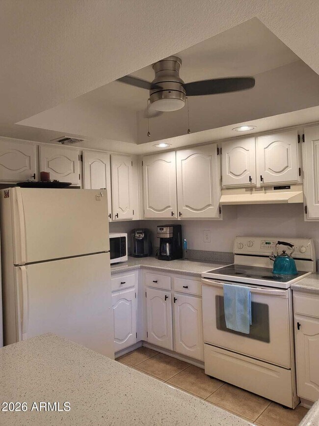 Foto del edificio - 12222 N Paradise Vlg Pkwy S