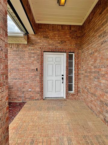Building Photo - 8000 Ranchvale Ln