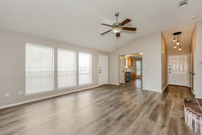 Foto del edificio - 5904 Heatherglen Terrace