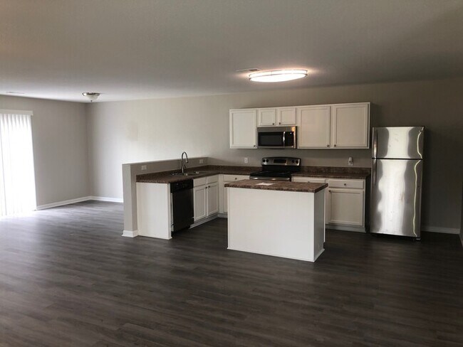 Foto del edificio - 28015 Chasebrook Dr