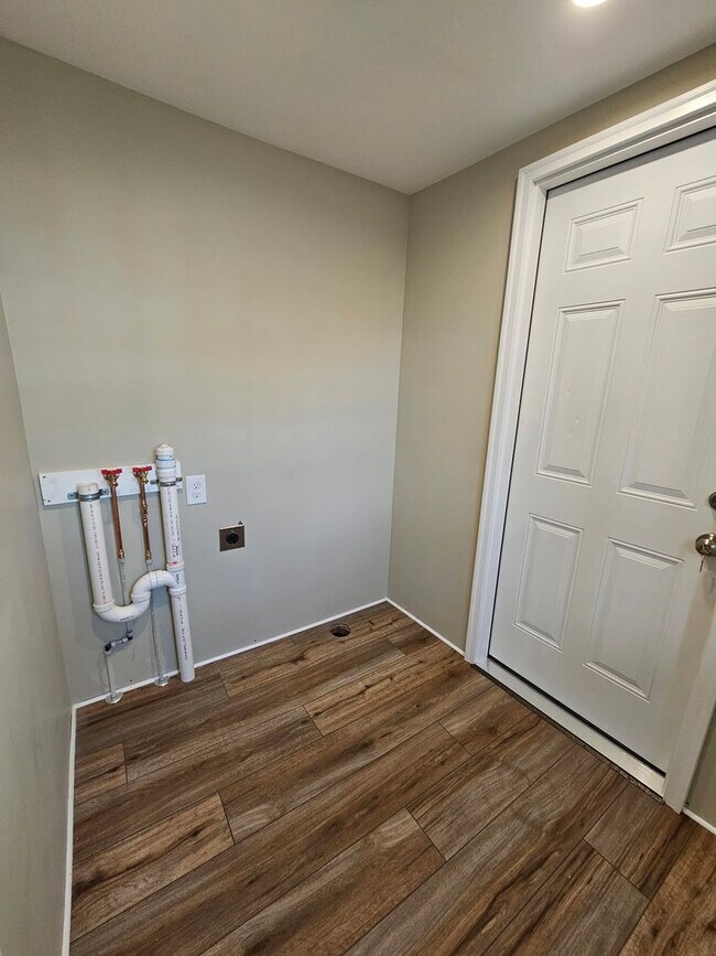 Foto del edificio - 7 Monson Pl