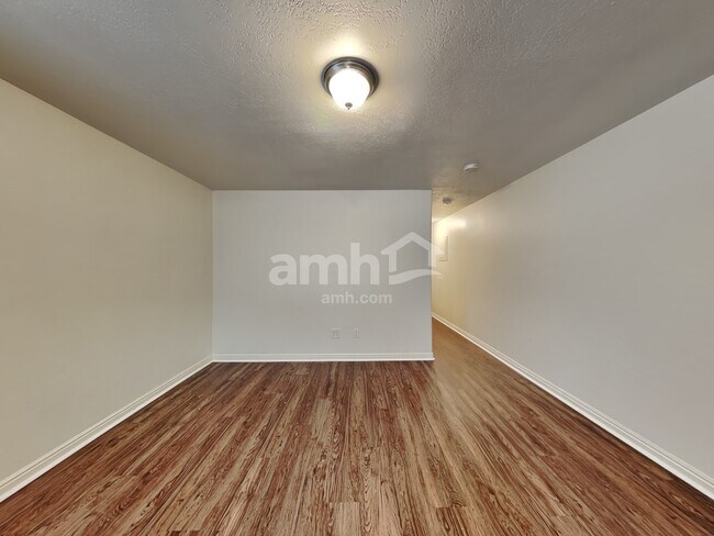 Building Photo - 2417 Nectar Way